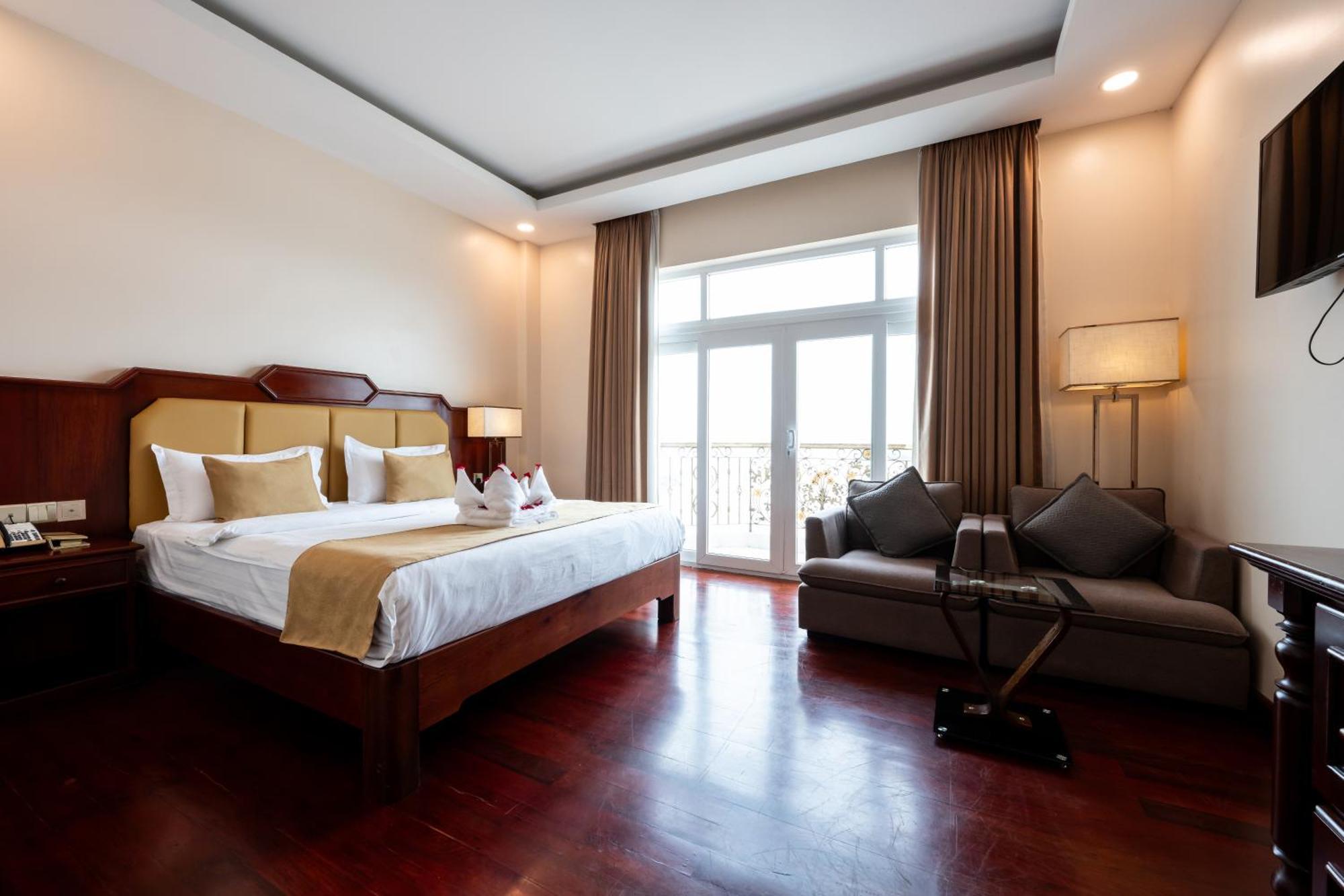 Lbn Asian Hotel Kampong Cham Exterior photo